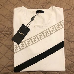 Men’s t-shirt